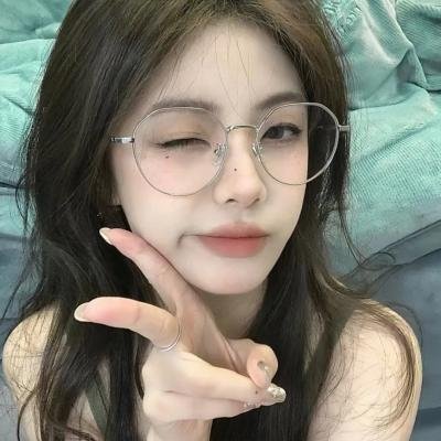 那年,我们爱得闪闪发亮
